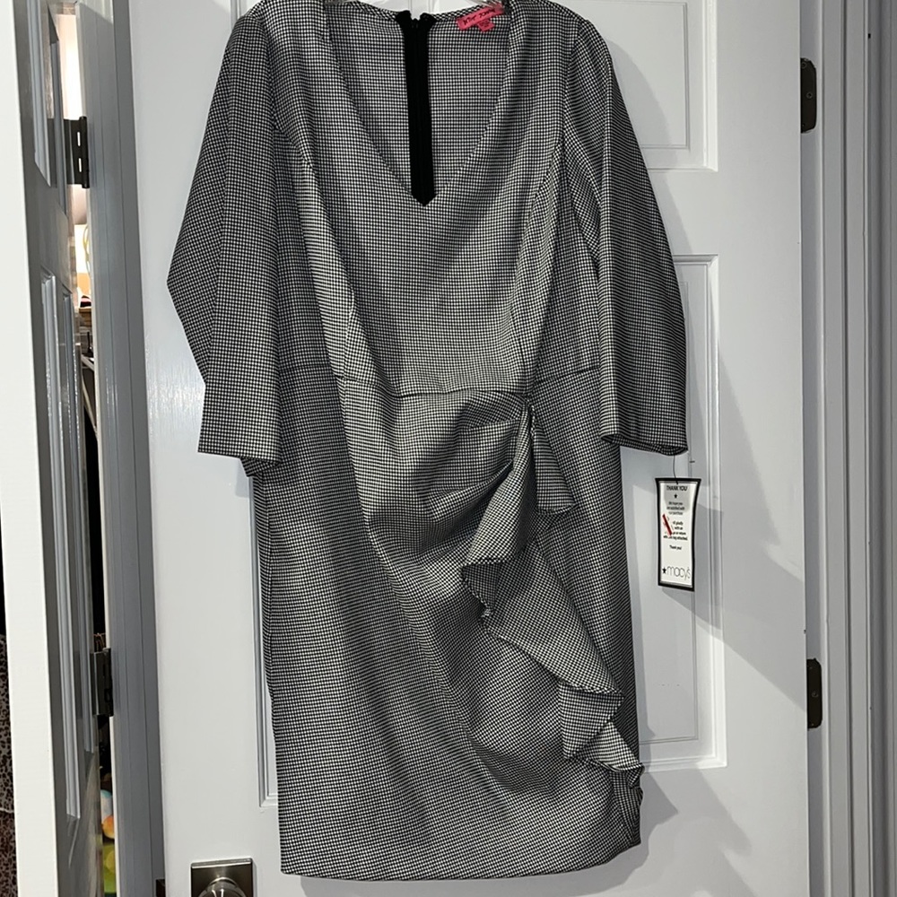 Betsey Johnson Plus Size Black and White Dress with Ruffled Front. Size 18.